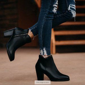 Thursday Uptown Boots - Black